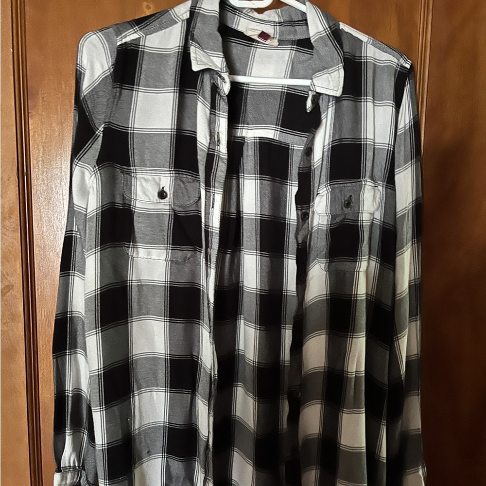 SO Monochrome Plaid Shirt